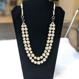 Premier Designs Pearl Ribbon Necklace